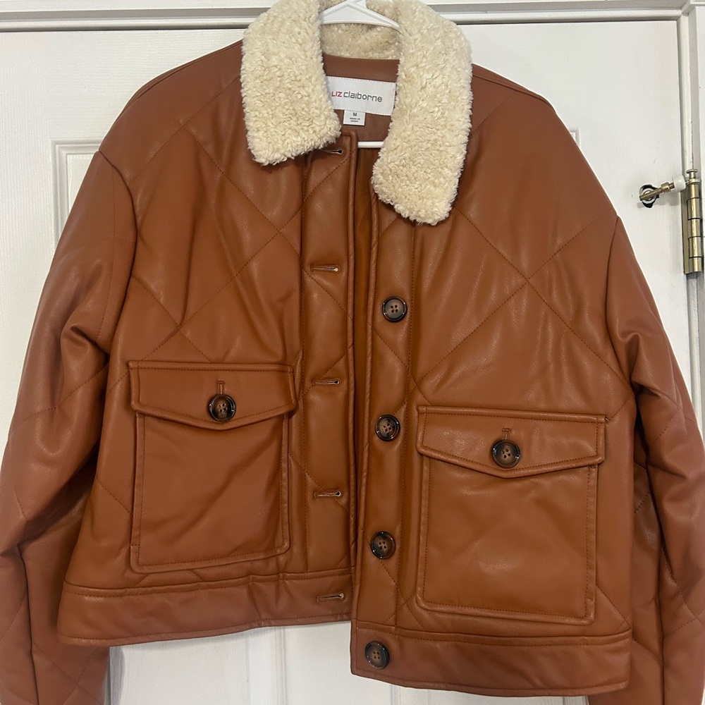 Liz Claiborne Tan Jacket with Cream Fleece Collar